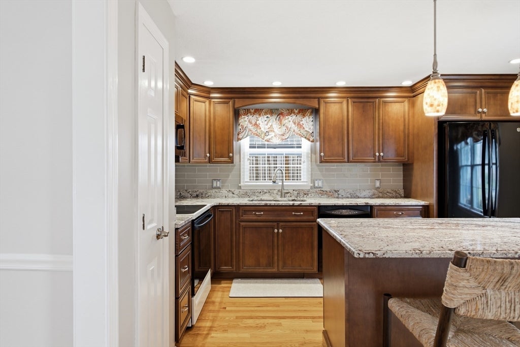 74 Maplewood Rd, Lynn, MA, 74 Maplewood Rd, Lynn, MA Photo #8