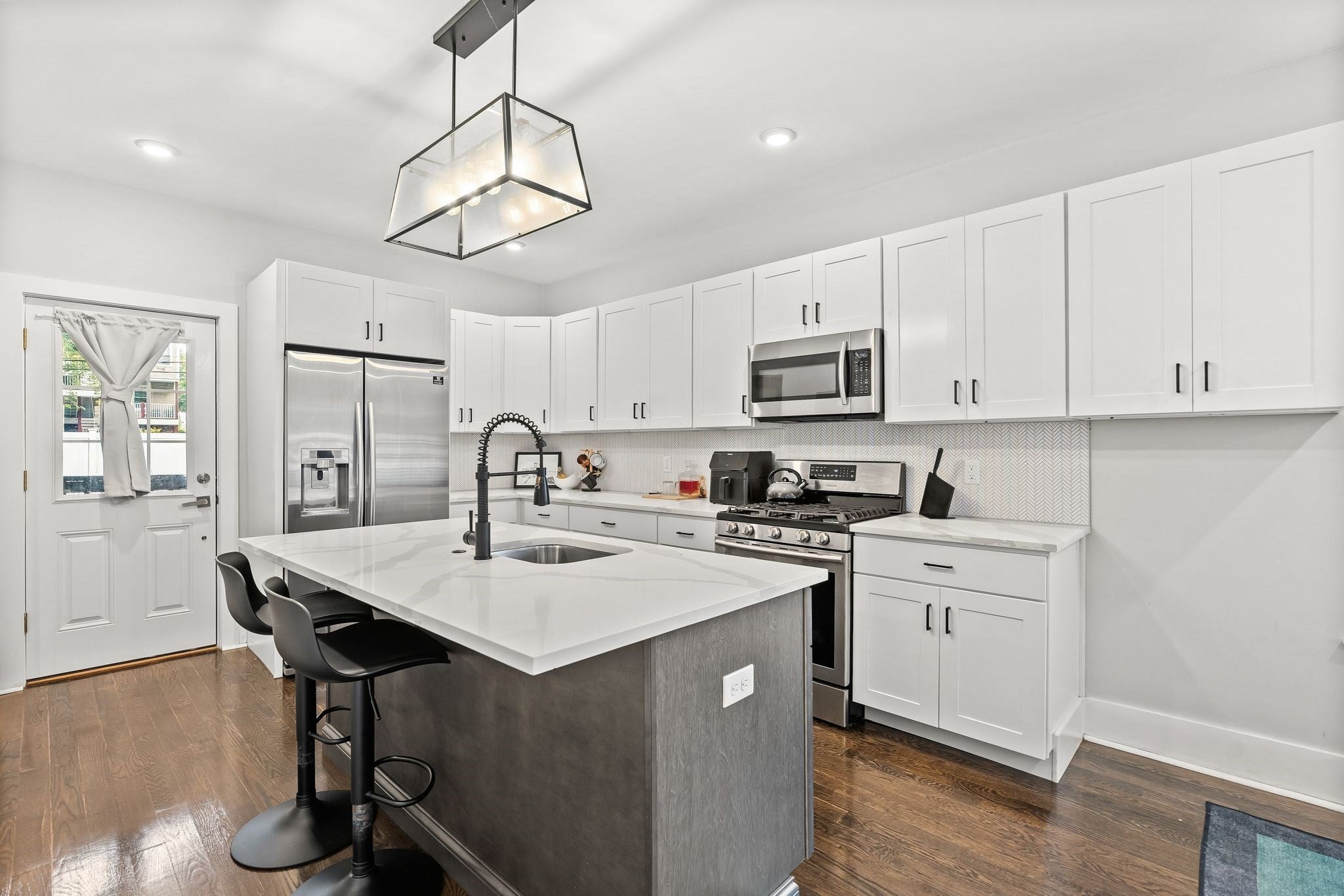 145 Whitfield St #1, Boston, MA, 145 Whitfield St #1, Boston, MA Photo #2