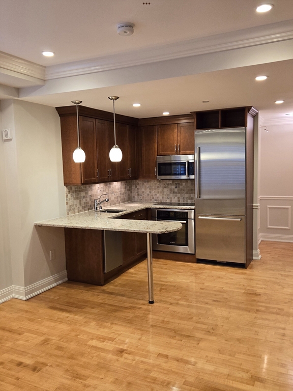 1 Huntington Ave 309