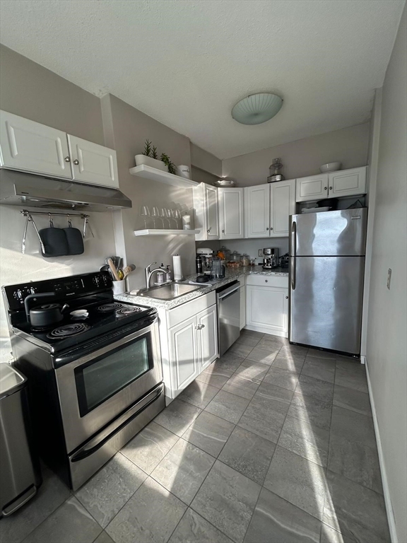 145 Englewood Ave #4, Boston, MA Photo #4