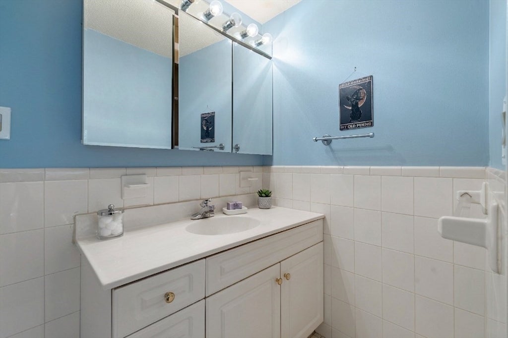 45 Macy St #303B, Amesbury, MA Photo #13