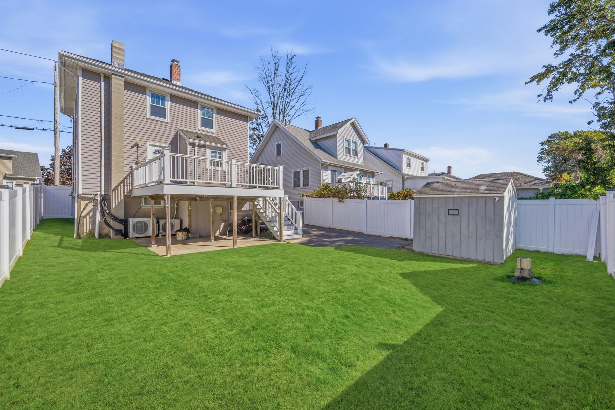 55 Sharon Rd