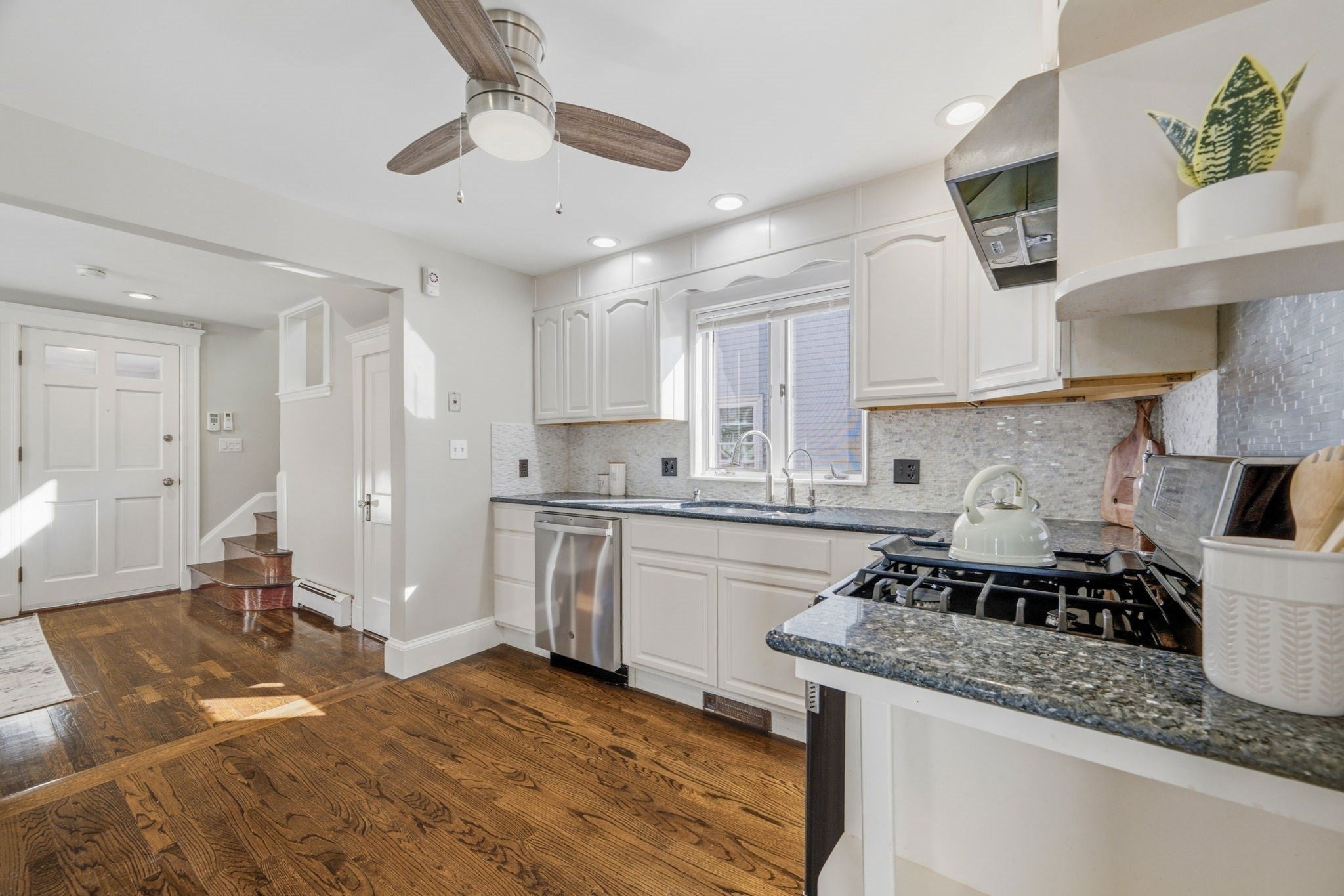 55 Sharon Rd, Quincy, MA, 55 Sharon Rd, Quincy, MA Photo #21