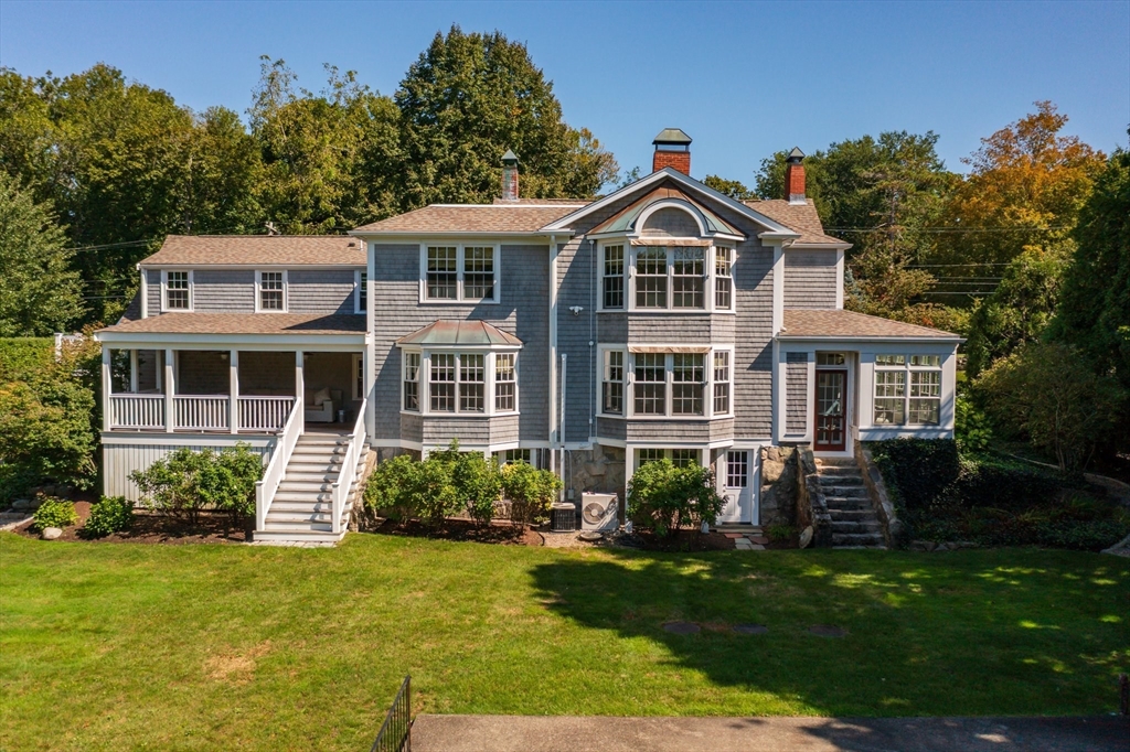 245 S Main St