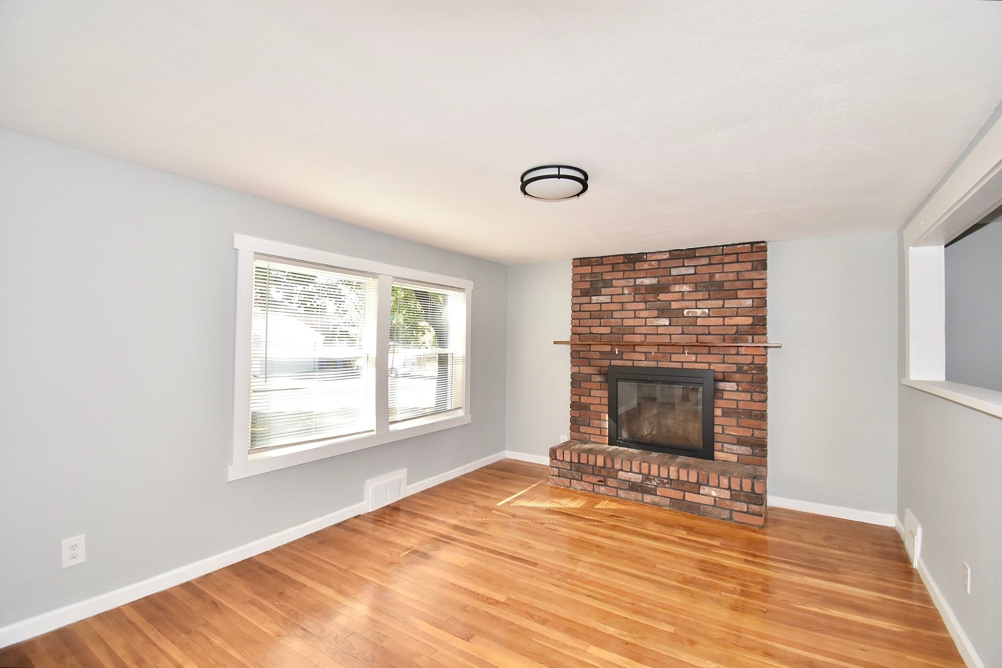 66 Curve St, Springfield, MA, 66 Curve St, Springfield, MA Photo #11