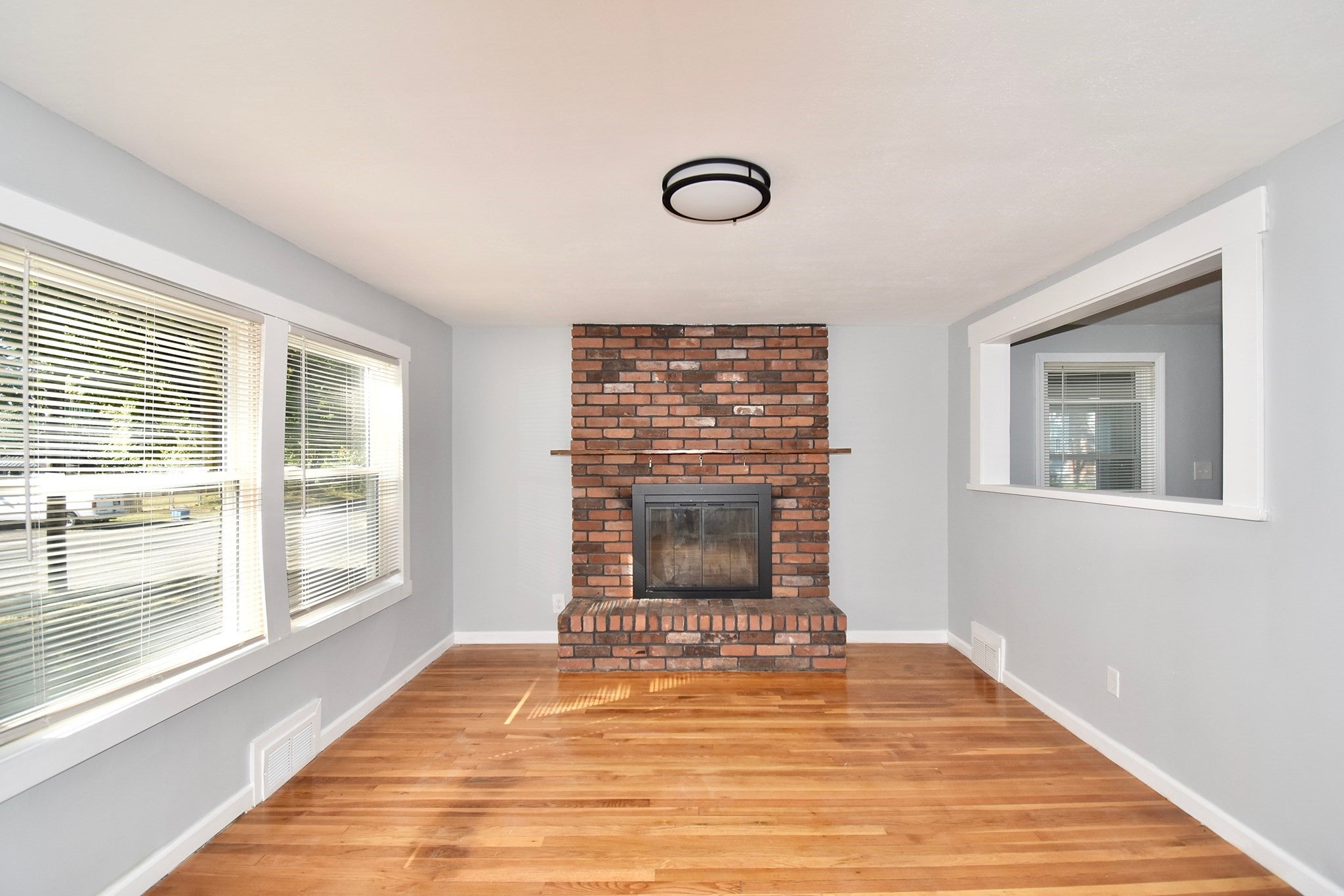 66 Curve St, Springfield, MA, 66 Curve St, Springfield, MA Photo #10