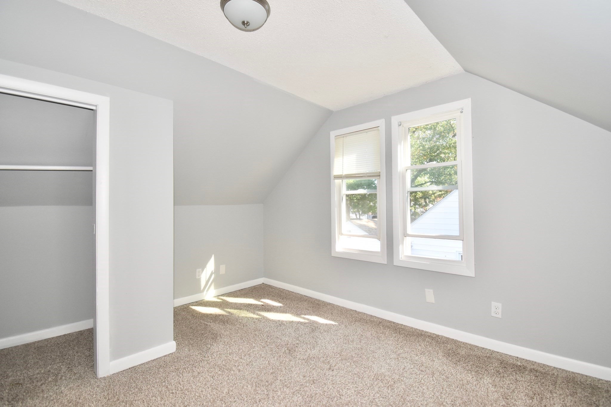 66 Curve St, Springfield, MA, 66 Curve St, Springfield, MA Photo #20