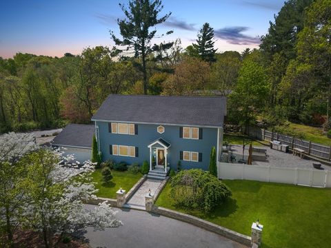 851 Forest St North Andover MA 01845