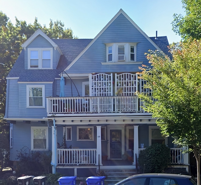 Click for 60 Kilsyth Road #1, Brookline, MA slideshow