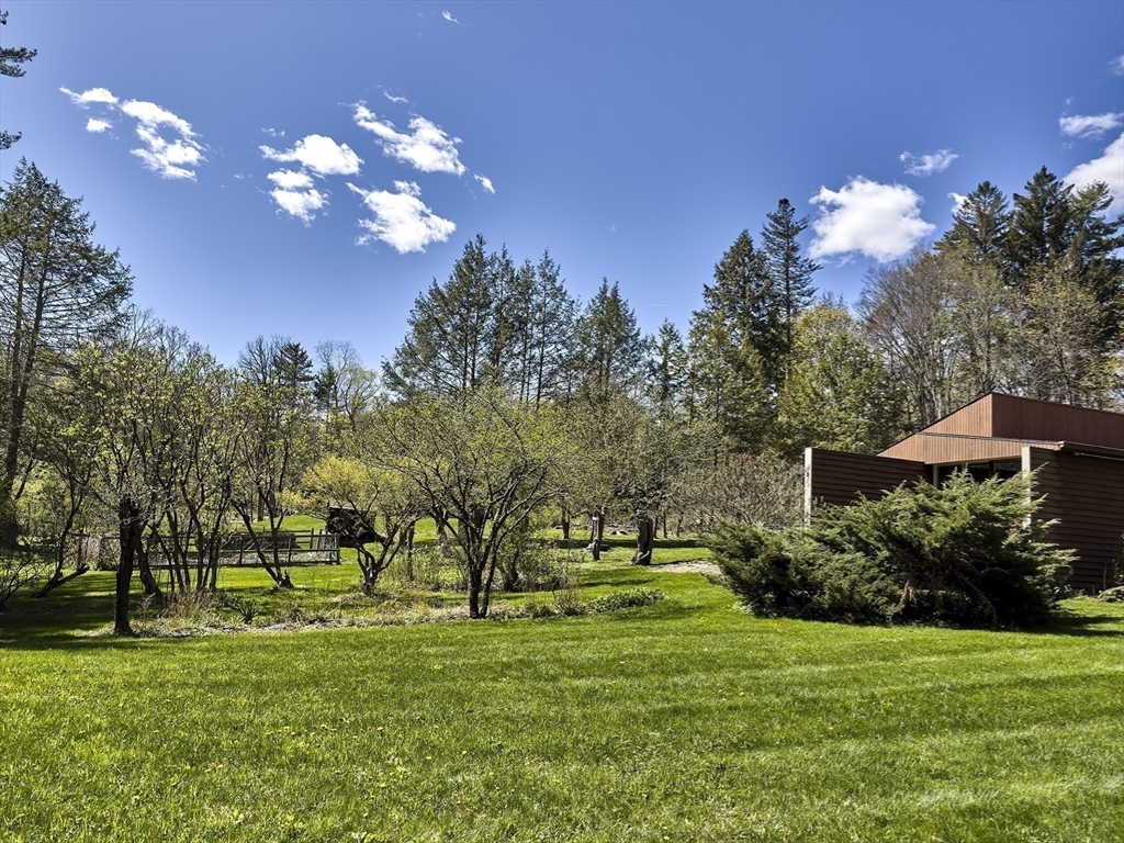 349 Old Stockbridge Rd, Lenox, MA Photo #37