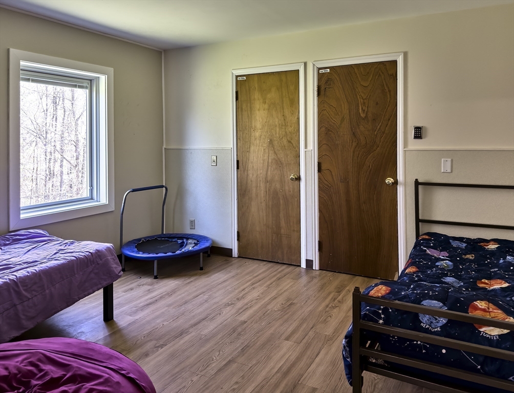 349 Old Stockbridge Rd, Lenox, MA Photo #19