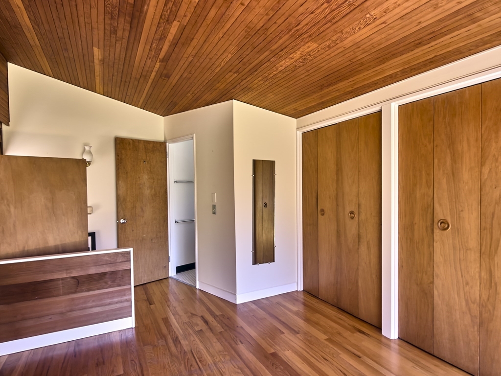 349 Old Stockbridge Rd, Lenox, MA Photo #35