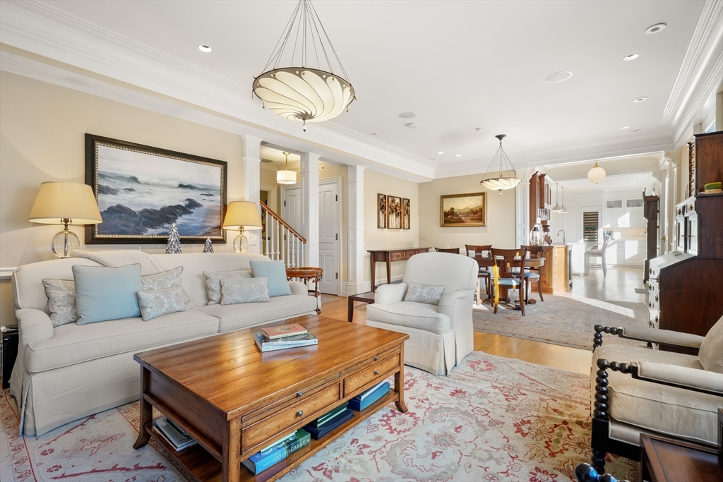 45-47 Commonwealth Ave 5