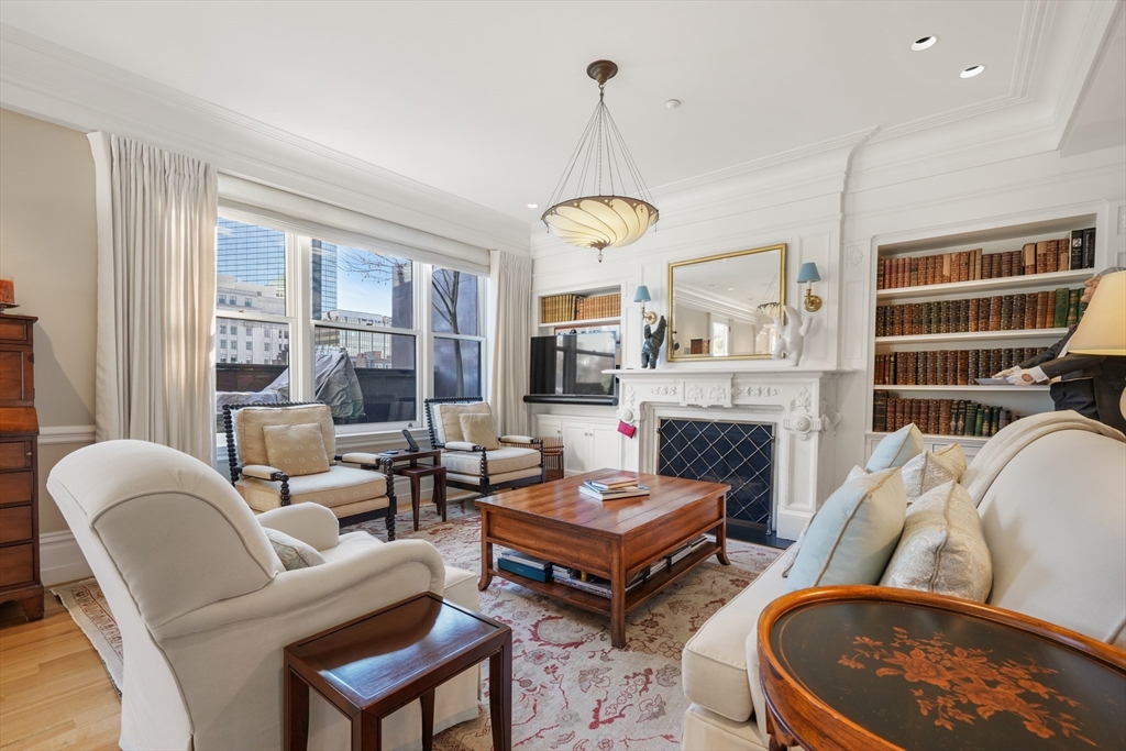 45-47 Commonwealth Ave 5