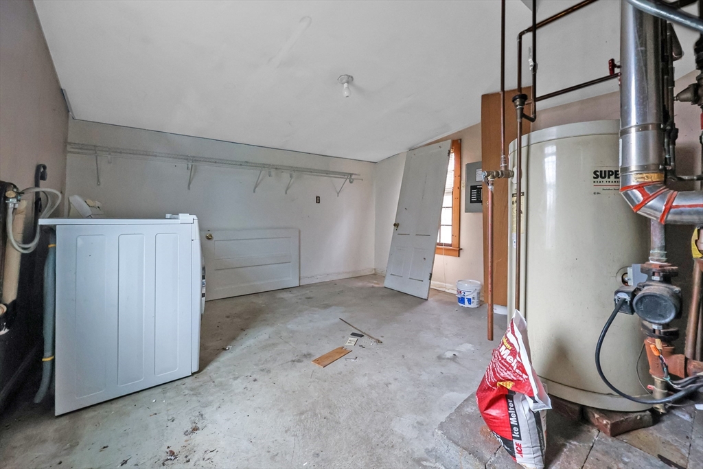 32 Church St