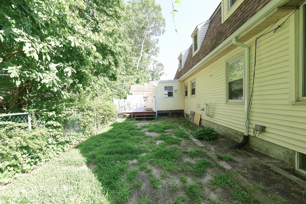 22 Ash St, Wareham, MA, 22 Ash St, Wareham, MA Photo #9
