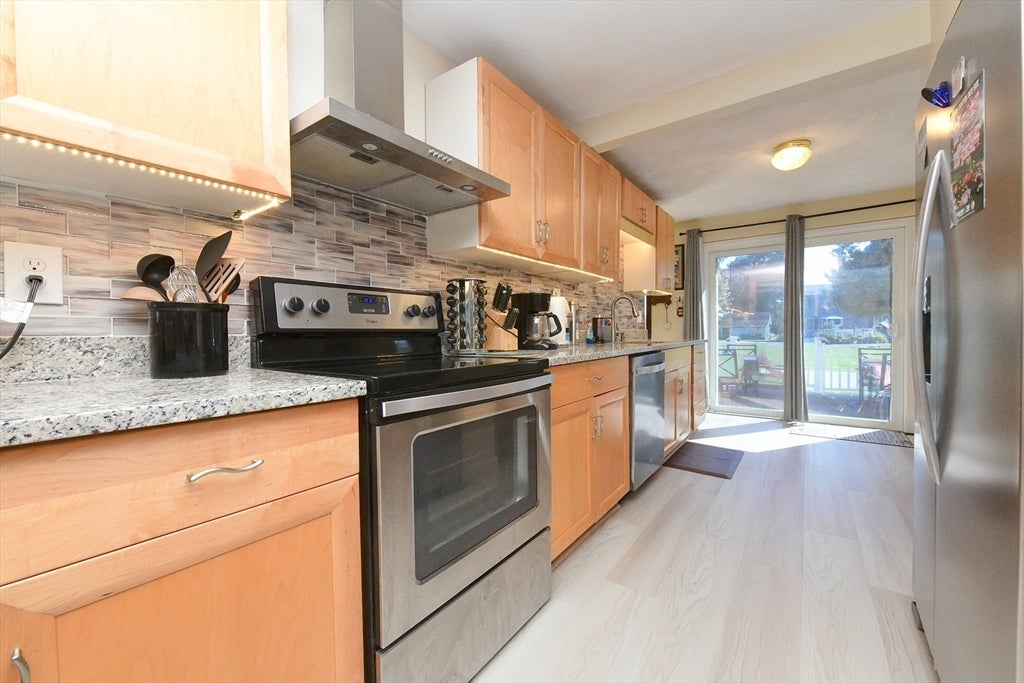 22 Ash St, Wareham, MA, 22 Ash St, Wareham, MA Photo #27