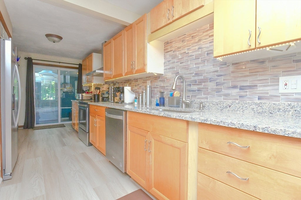 22 Ash St, Wareham, MA, 22 Ash St, Wareham, MA Photo #25