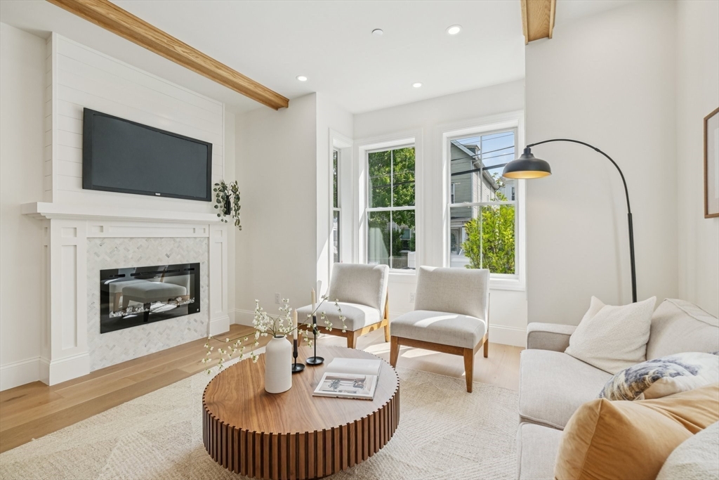 36 Springfield St 1