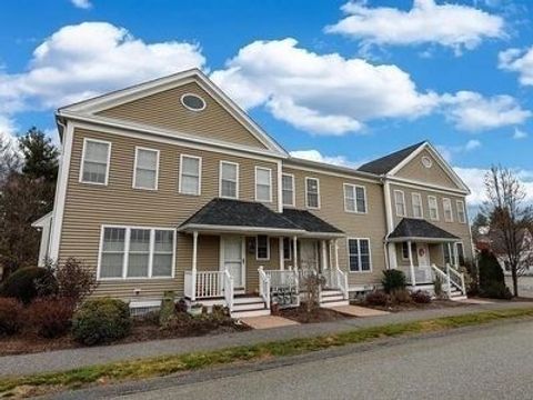 9 Cortland Dr 9 Stow MA 01775