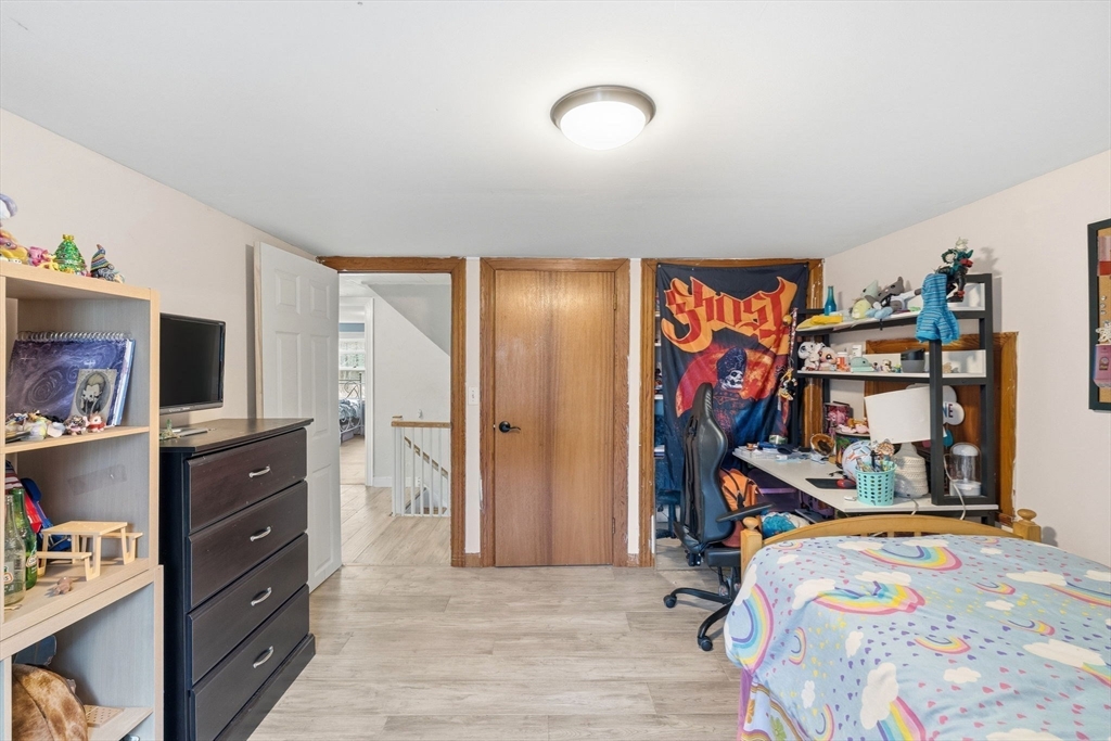 180 Moulton ST, Rehoboth, MA Photo #19