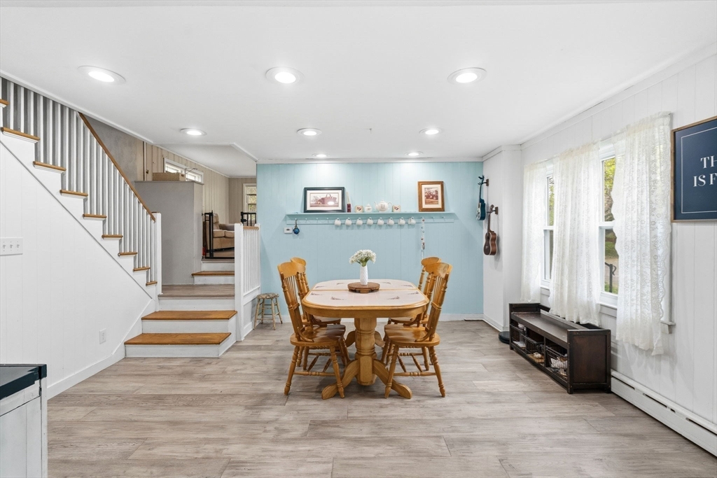 180 Moulton ST, Rehoboth, MA Photo #11