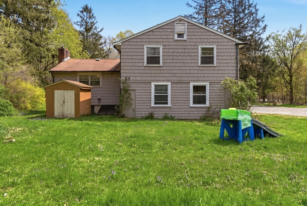 180 Moulton ST, Rehoboth, MA Photo #3