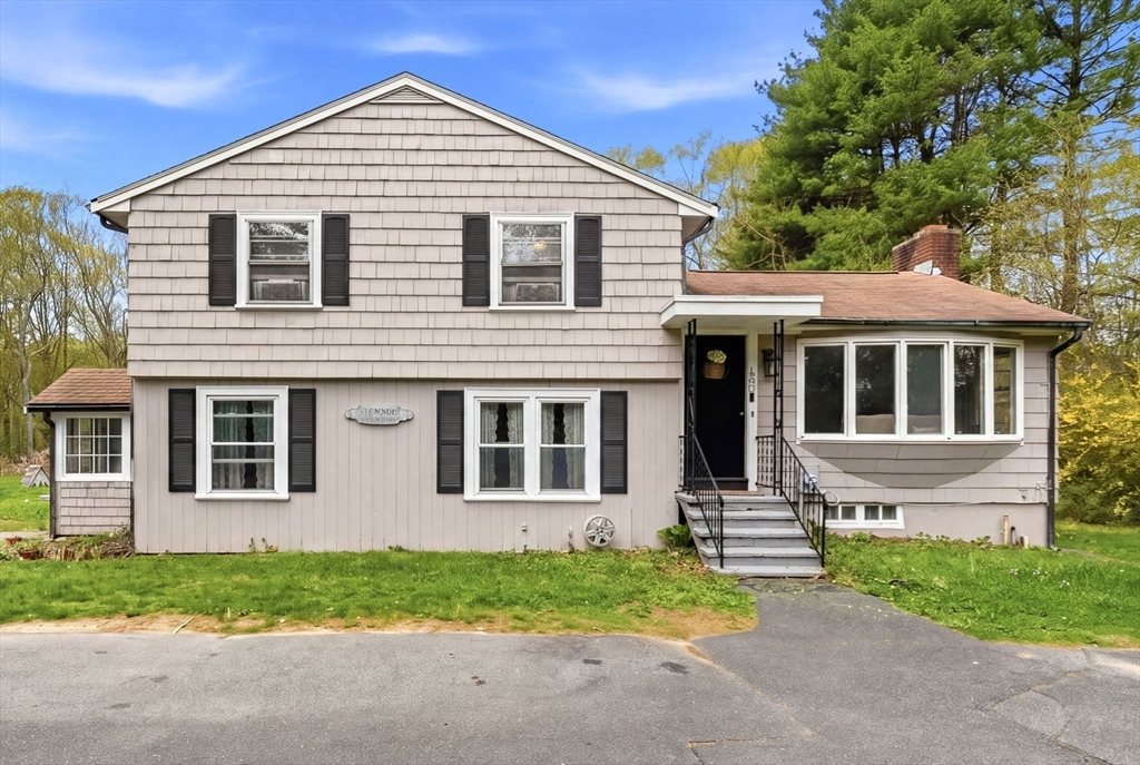 180 Moulton ST, Rehoboth, MA Photo #2