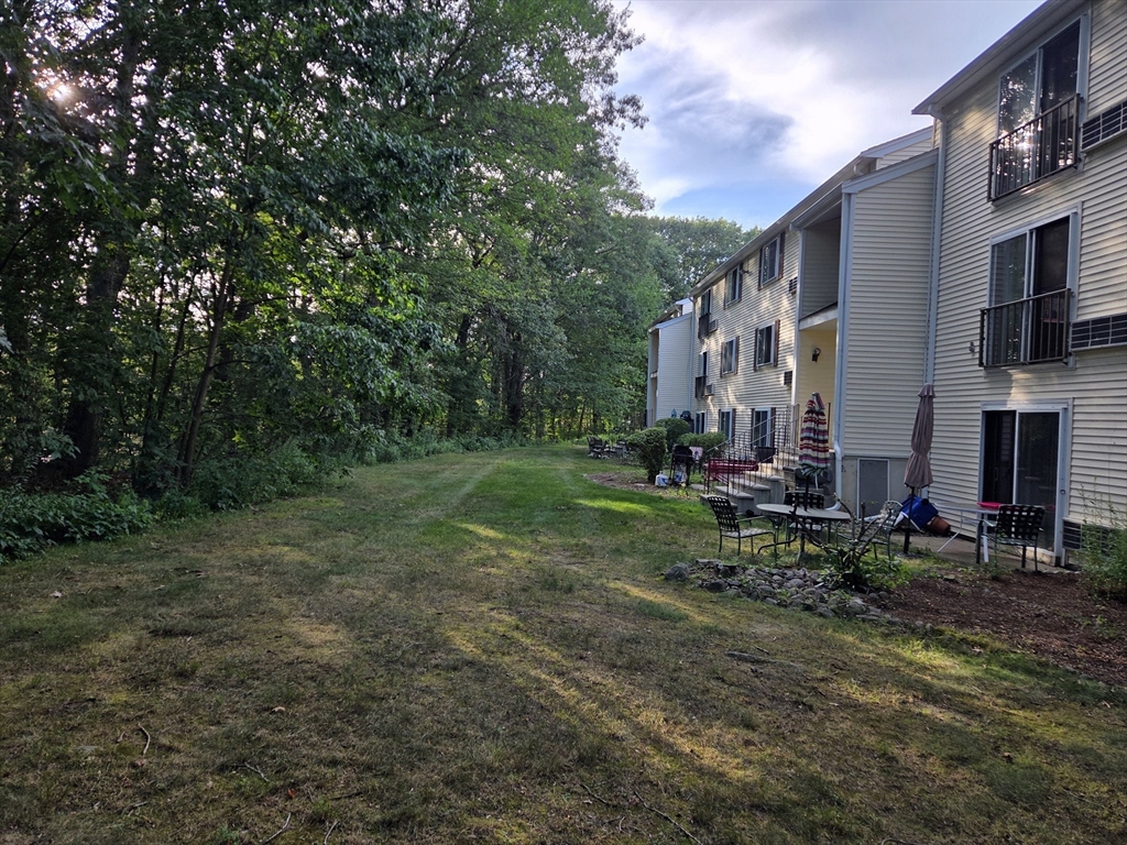 11 Village Hill Lane 9