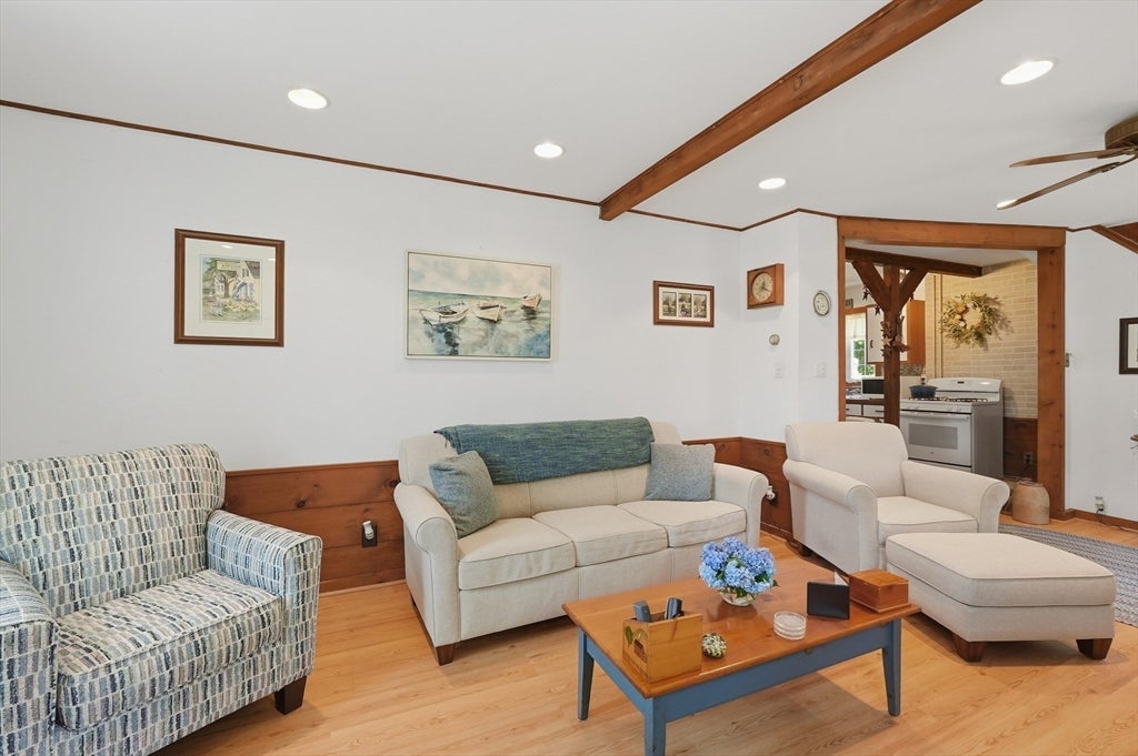 61 Houlton Street, Swansea, MA, 61 Houlton Street, Swansea, MA Photo #6