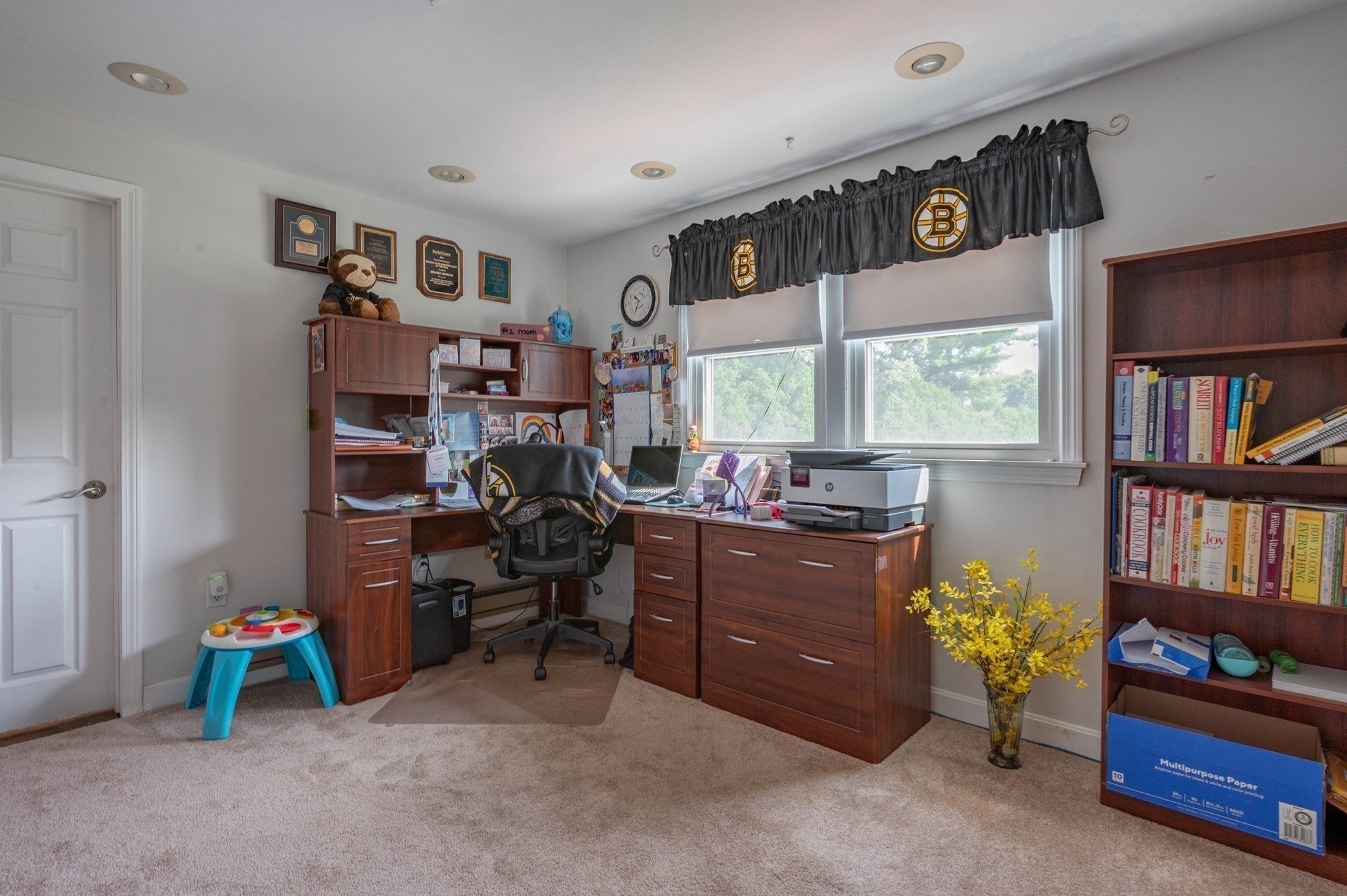8 Sullivan Rd, Hudson, NH Photo #32