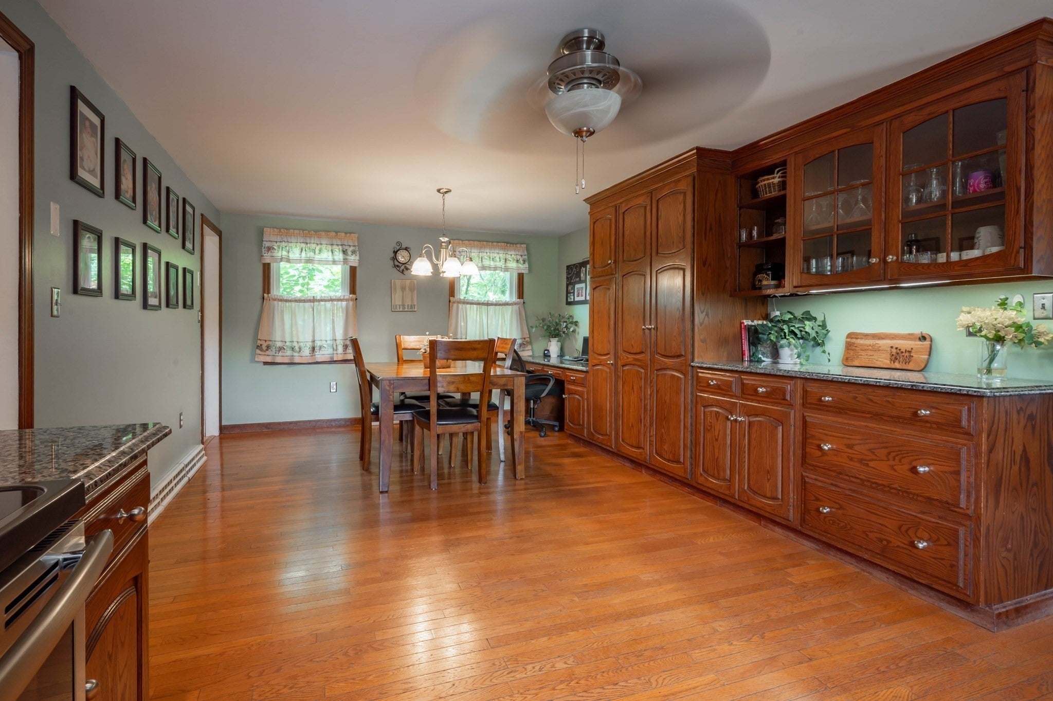 8 Sullivan Rd, Hudson, NH Photo #20