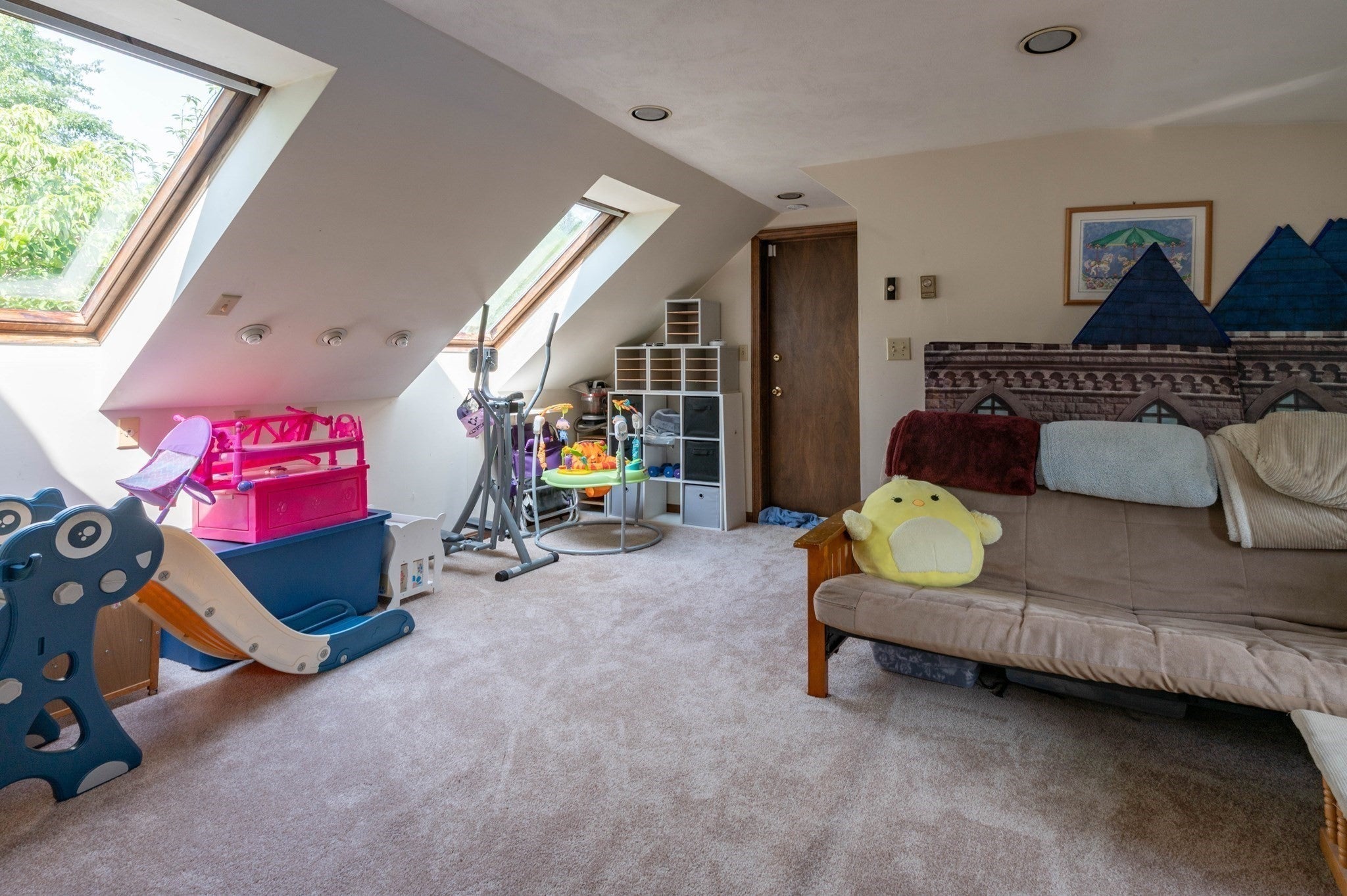 8 Sullivan Rd, Hudson, NH Photo #34