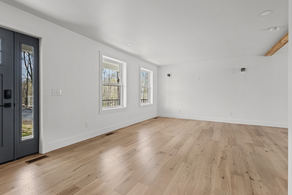 130 Se Main St
