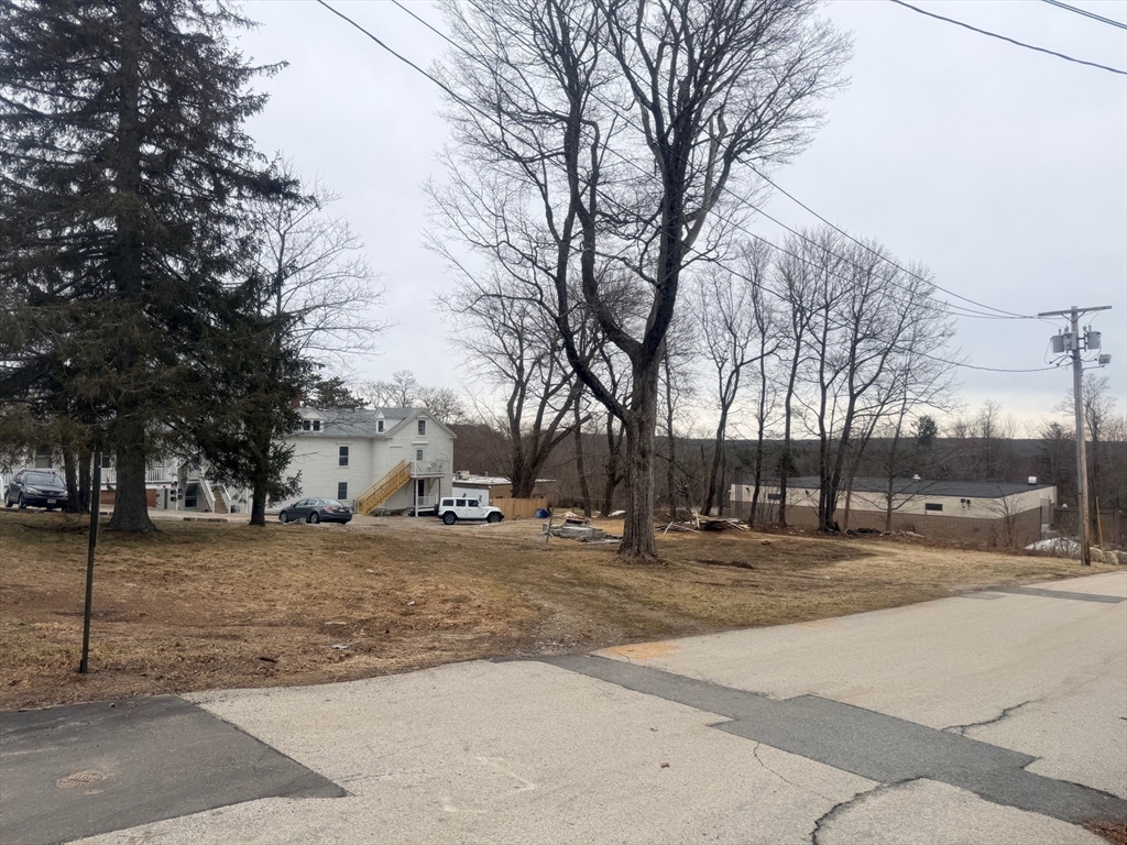 963 Main Street- Lot 1
