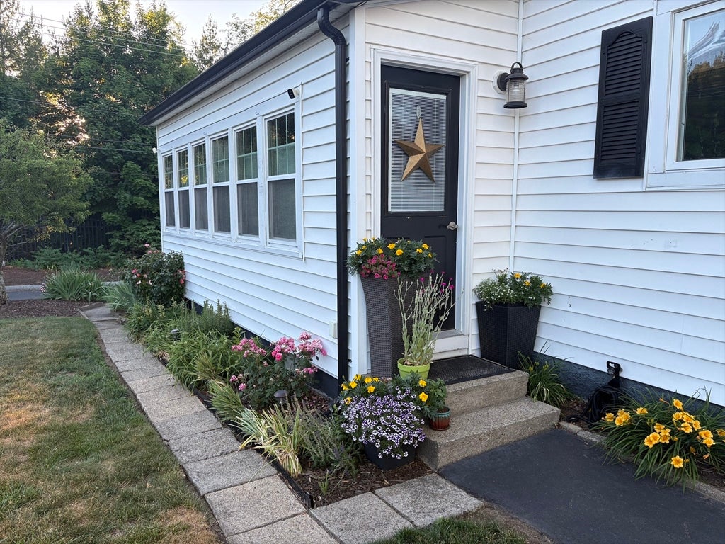 26 Monatiquot St, Weymouth, MA, 26 Monatiquot St, Weymouth, MA Photo #7
