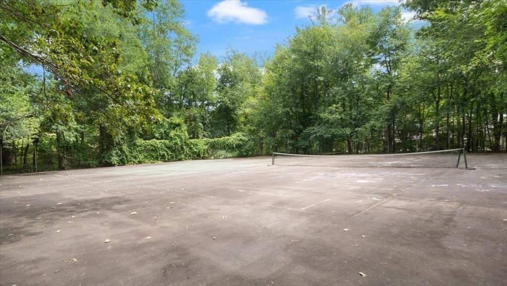 North Reading, Massachusetts 01864, United States, 2 Bedrooms Bedrooms, ,1 BathroomBathrooms,Residential,Contingent,179704