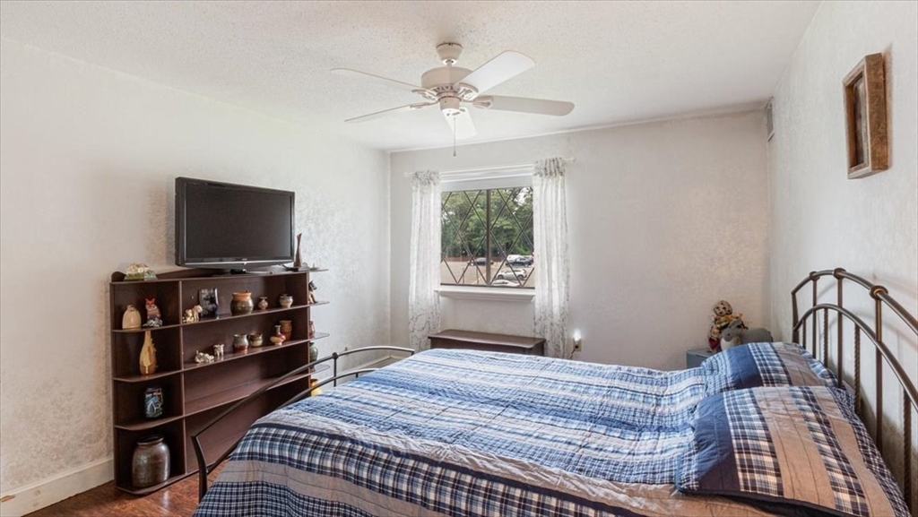 North Reading, Massachusetts 01864, United States, 2 Bedrooms Bedrooms, ,1 BathroomBathrooms,Residential,Contingent,179704