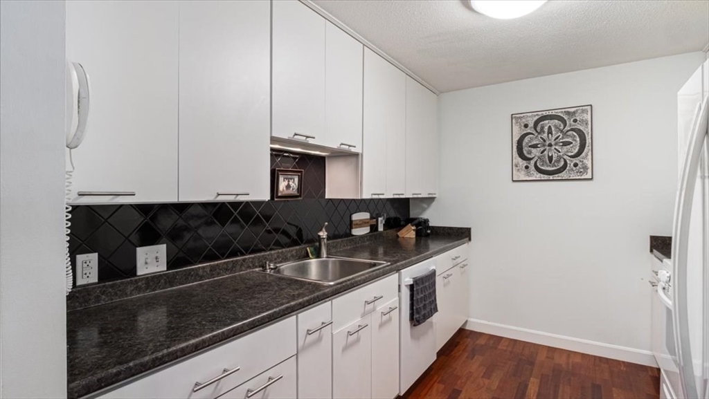 North Reading, Massachusetts 01864, United States, 2 Bedrooms Bedrooms, ,1 BathroomBathrooms,Residential,Contingent,179704