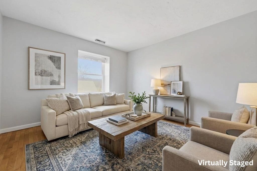 Photo of 21 Middlesex Avenue #305, Worcester, MA 01604 (MLS # 73503154)