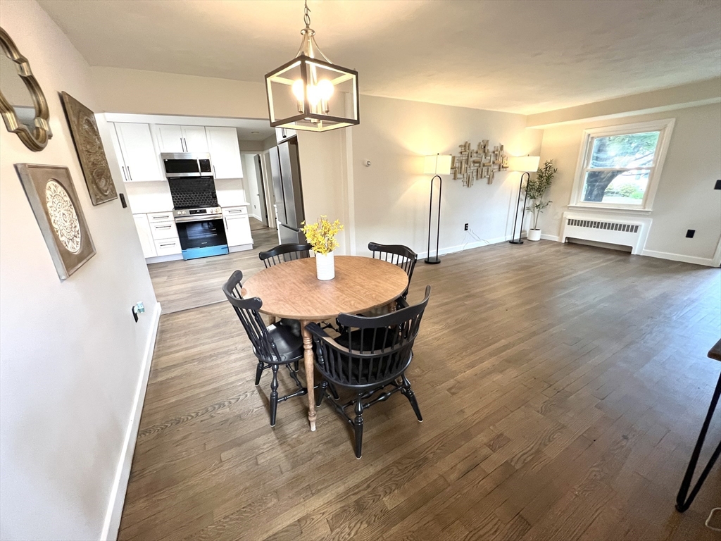 3 Rosewood Dr