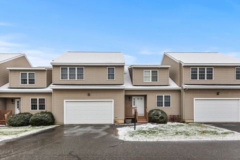 150 Ariel Cir 150 Sutton MA 01590