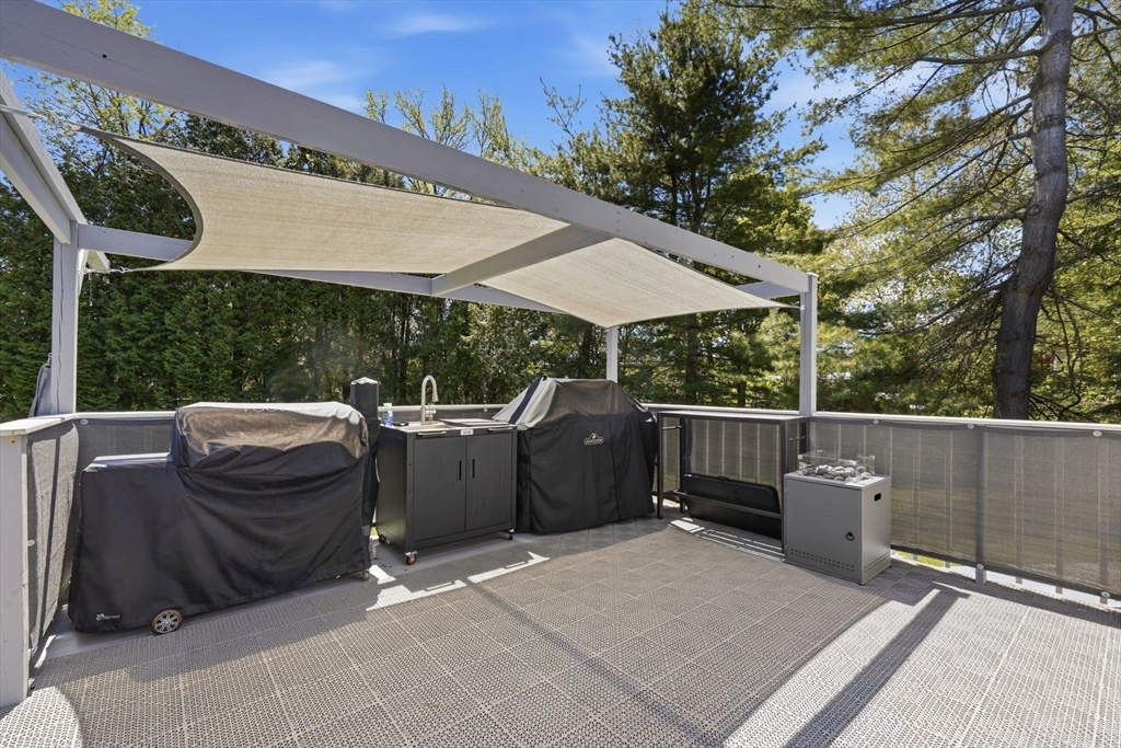 983 Shoemaker Ln, Agawam, MA Photo #32
