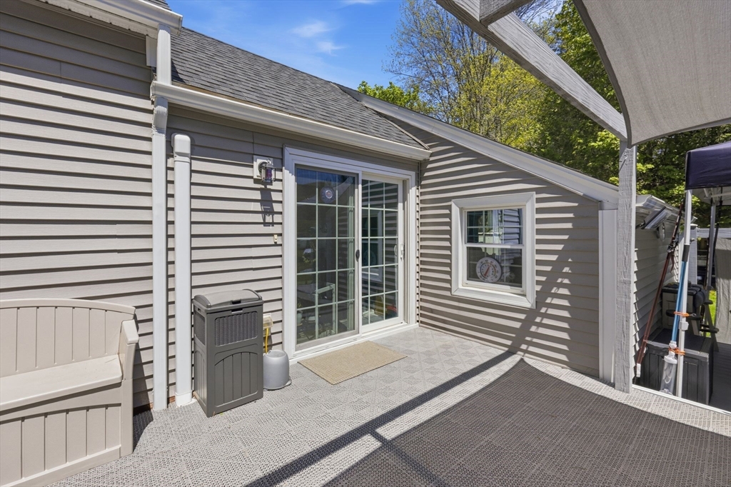 983 Shoemaker Ln, Agawam, MA Photo #31