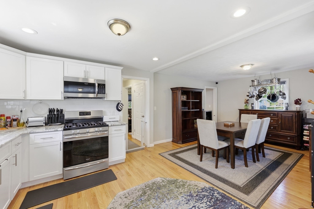 983 Shoemaker Ln, Agawam, MA Photo #10