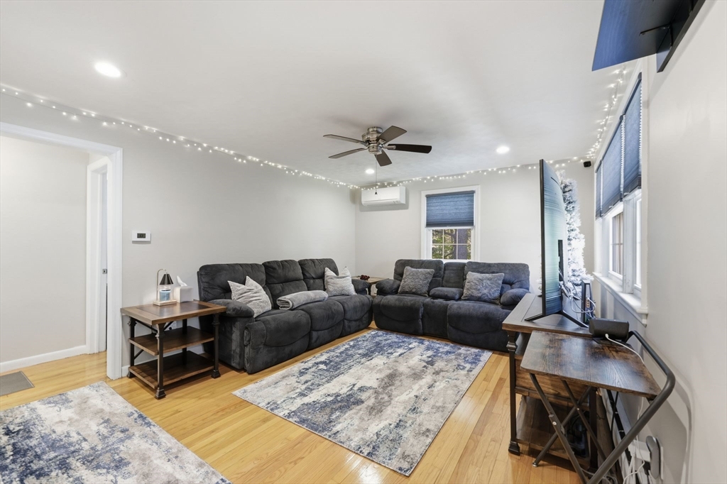 983 Shoemaker Ln, Agawam, MA Photo #18