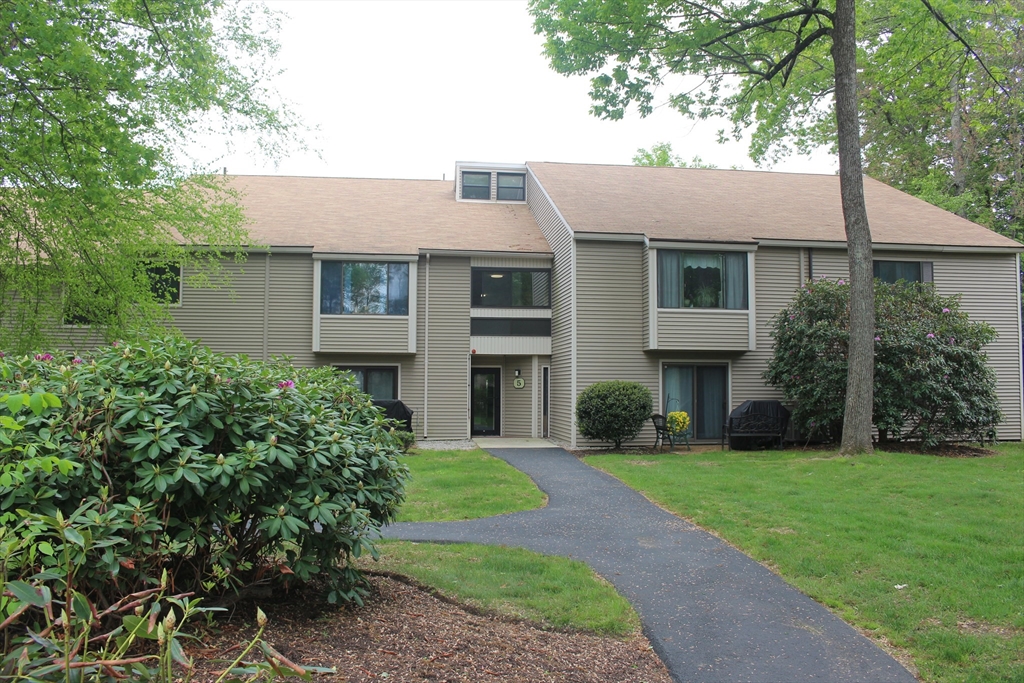 5 Thayer Pond Drive 8