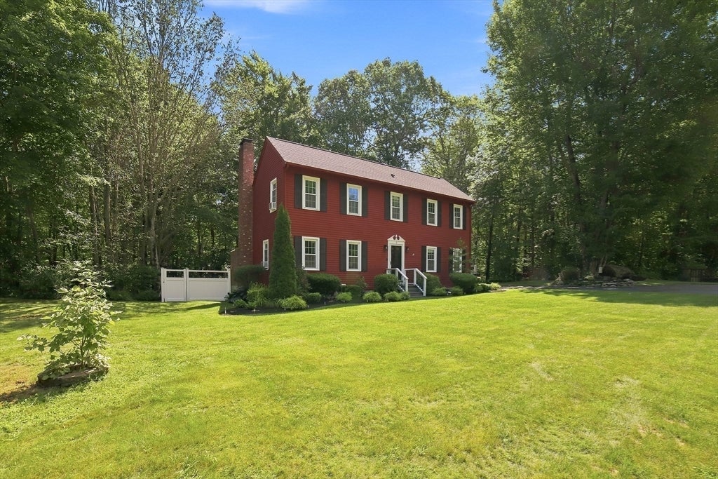 7 Leela Lane, Leicester, MA, 7 Leela Lane, Leicester, MA Photo #39