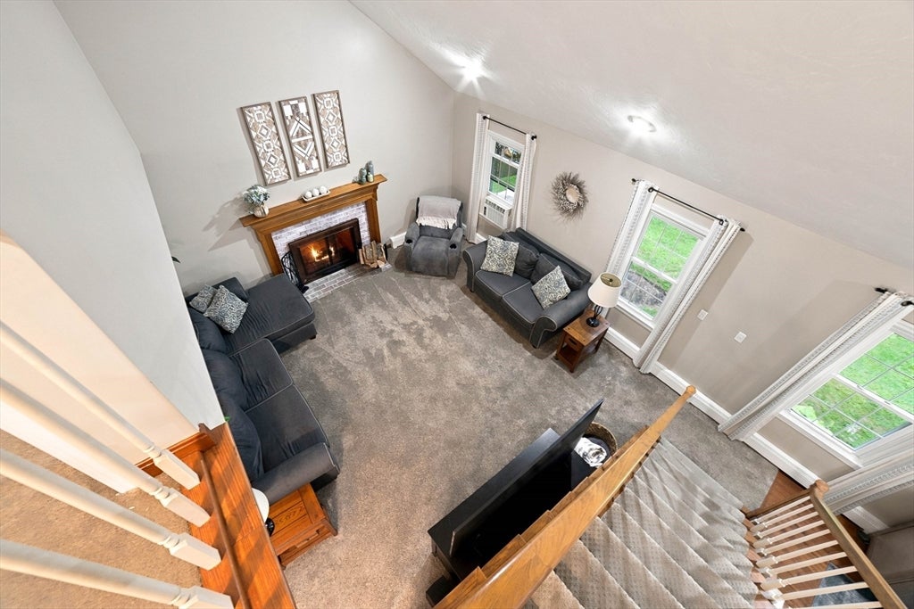 7 Leela Lane, Leicester, MA, 7 Leela Lane, Leicester, MA Photo #5