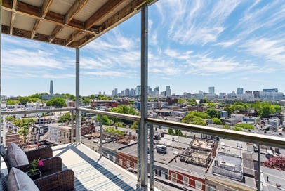 284 Bunker Hill St. 4 Boston MA 02129